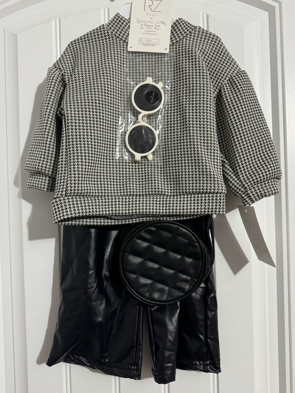Cute Rachel Zoe Baby size 12 mo black white 4 piece set shirt pants purse new